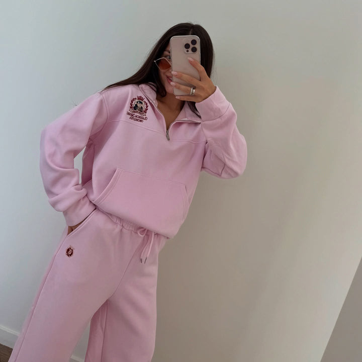 Damer avslappnad sweatshirt och bred joggingset Mirla-Eva Jonsson