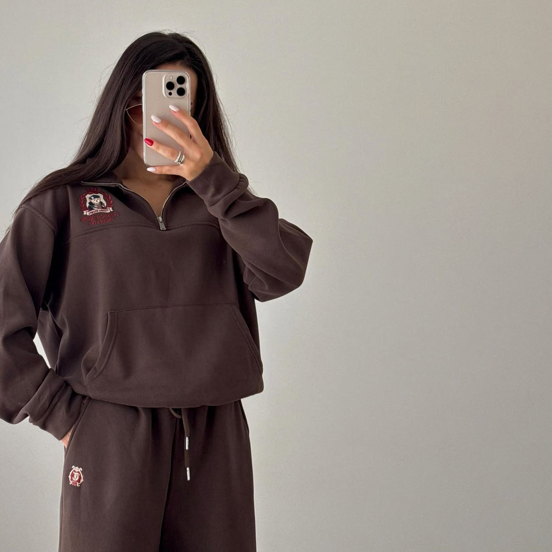 Damer avslappnad sweatshirt och bred joggingset Mirla-Eva Jonsson