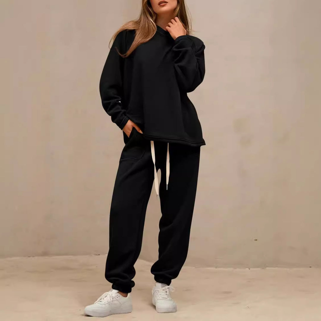 Damer avslappnad sweatshirt och joggerset Mirla-Eva Jonsson