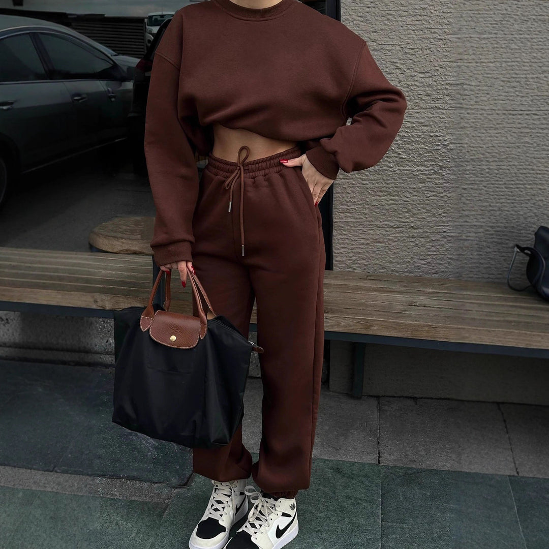 Damer avslappnad sweatshirt och joggingset Eva Jonsson-Eva Jonsson