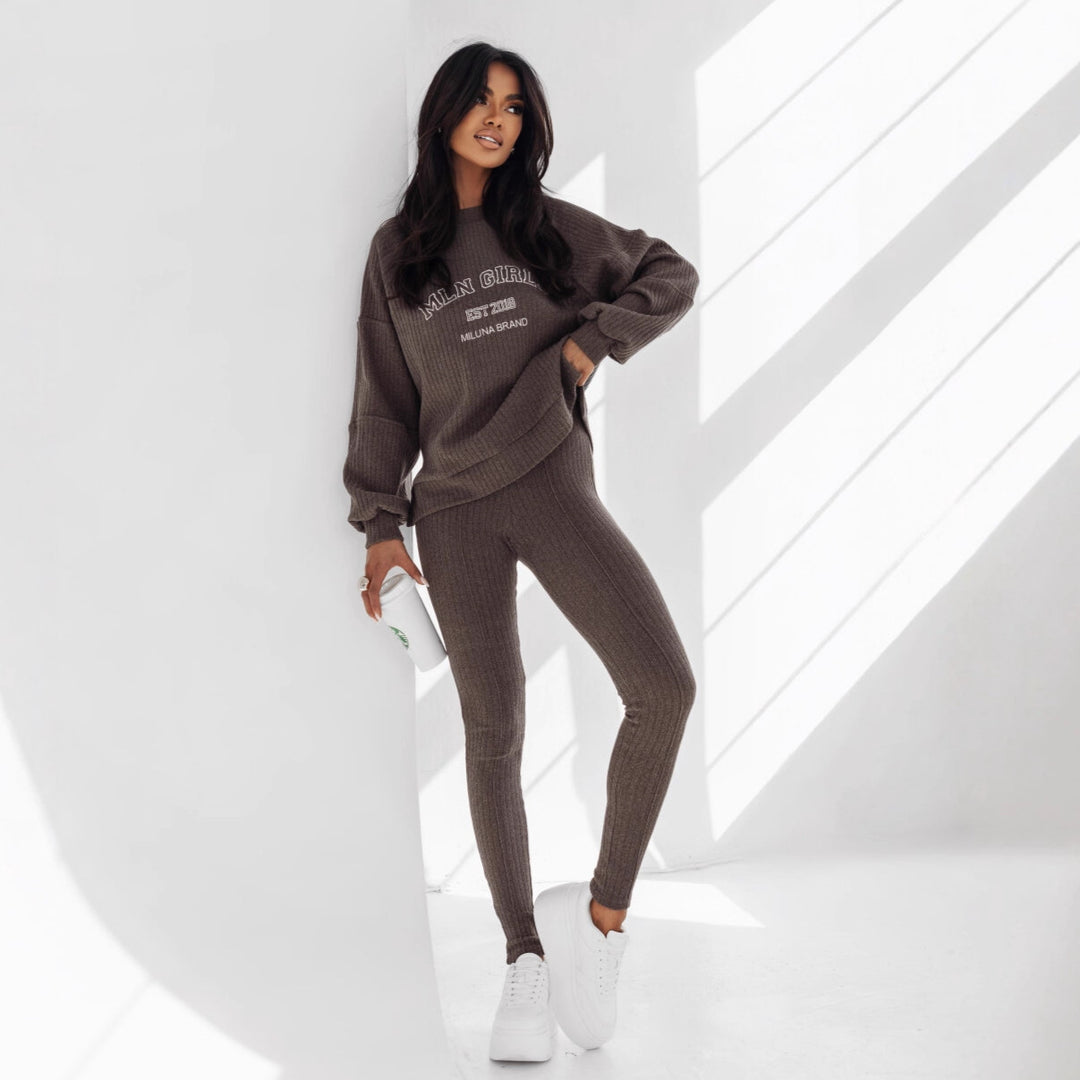 Damer avslappnad sweatshirt och lediga leggings Mirla-Eva Jonsson