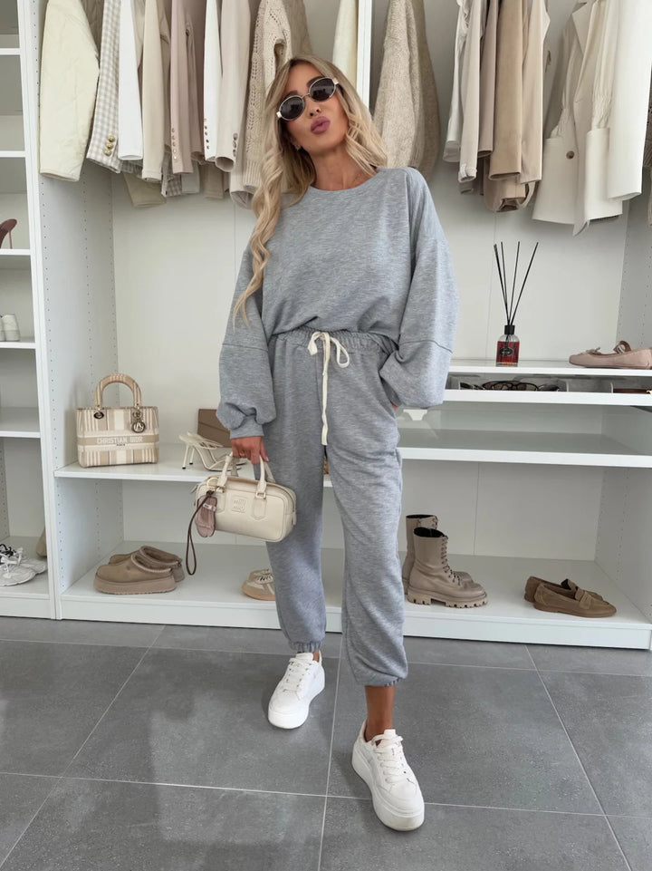Damer avslappnad sweatshirt och sportbyxor set Mirla-Eva Jonsson