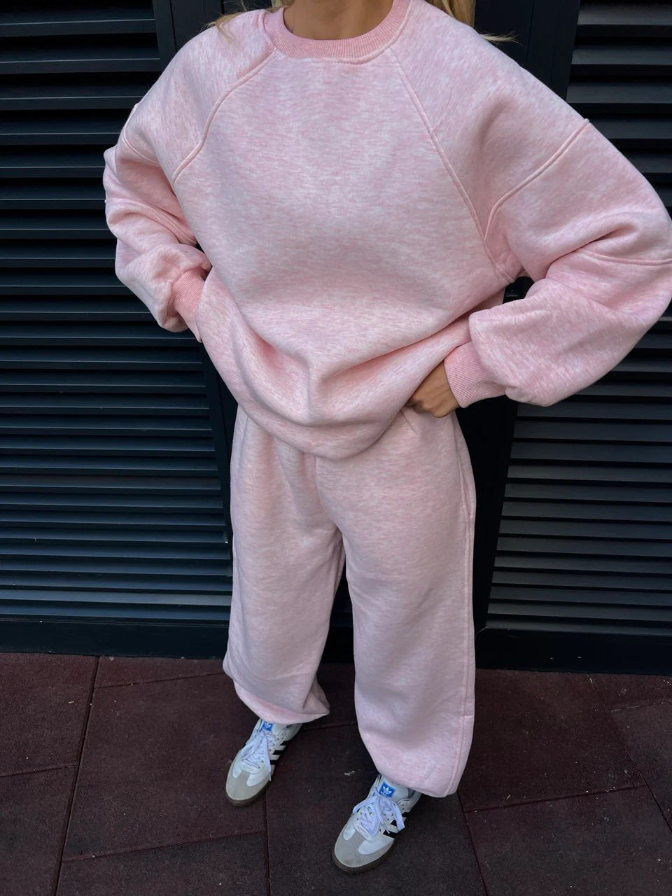Damer avslappnad sweatshirt och vida byxor set Eva Jonsson-Eva Jonsson