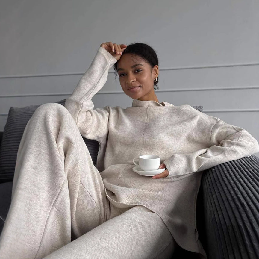 Damer avslappnad sweatshirt-set med hög krage och elegant snitt Mirla-Eva Jonsson