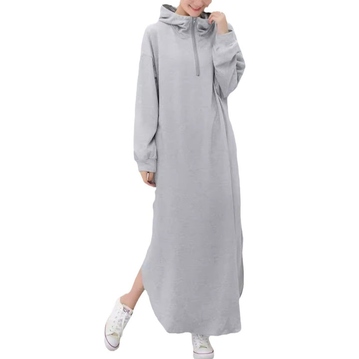 Damer avslappnad sweatshirtklänning med huva och sidofickor Mirla-Eva Jonsson
