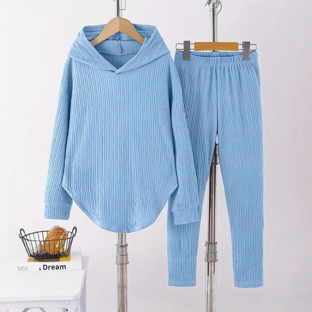Damer avslappnad sweatskjorta och byxor set med strukturerad design Mirla-Eva Jonsson