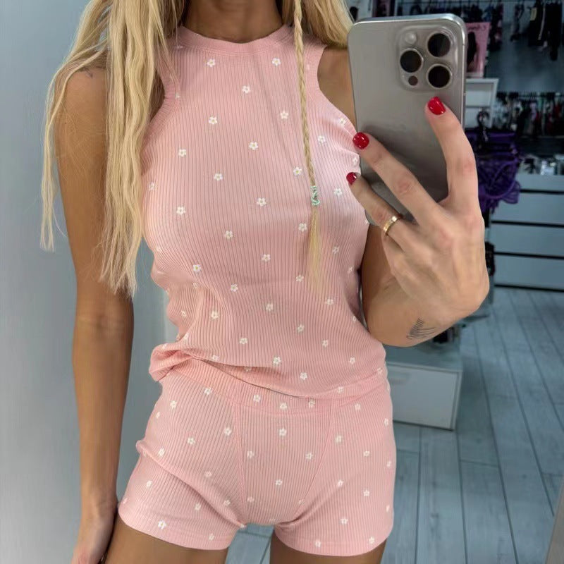 Damer avslappnad tank-topp och shorts set med lekfullt mönster Mirla-Eva Jonsson
