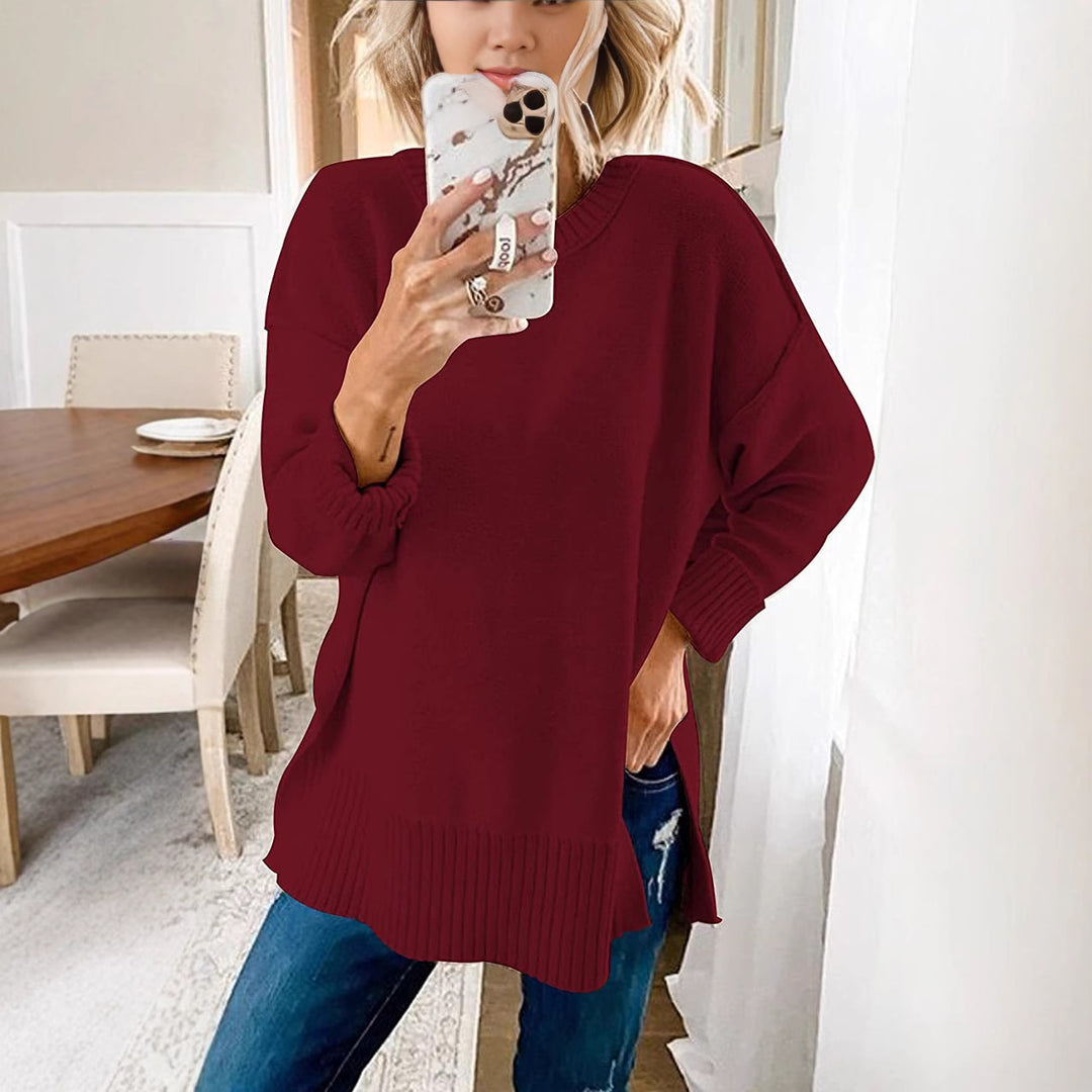 Damer avslappnad tröja med asymmetrisk fåll och strukturerad ribbdesign Mirla-Eva Jonsson