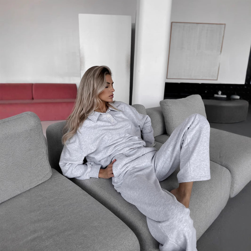 Damer avslappnad tröja med knapppdetaljer och lös passform Mirla-Eva Jonsson