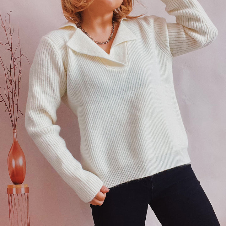 Damer avslappnad tröja med modern ribbdesign Mirla-Eva Jonsson