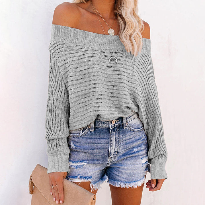 Damer avslappnad tröja med off-shoulder design och strukturerat stickmönster Mirla-Eva Jonsson