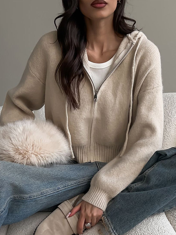 Damer avslappnad zip-hoodie med mjukt stickat och avslappnad passform Mirla-Eva Jonsson