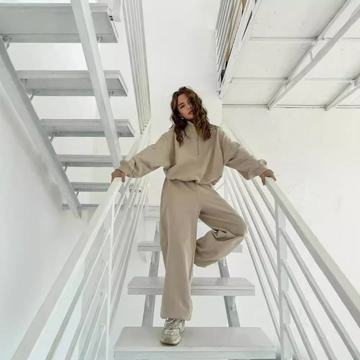Damer avslappnad zip-hoodie med vida ärmar Mirla-Eva Jonsson