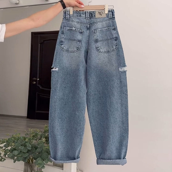 Damer avslappnade Baggy-jeans med distressed detaljer Mirla-Eva Jonsson