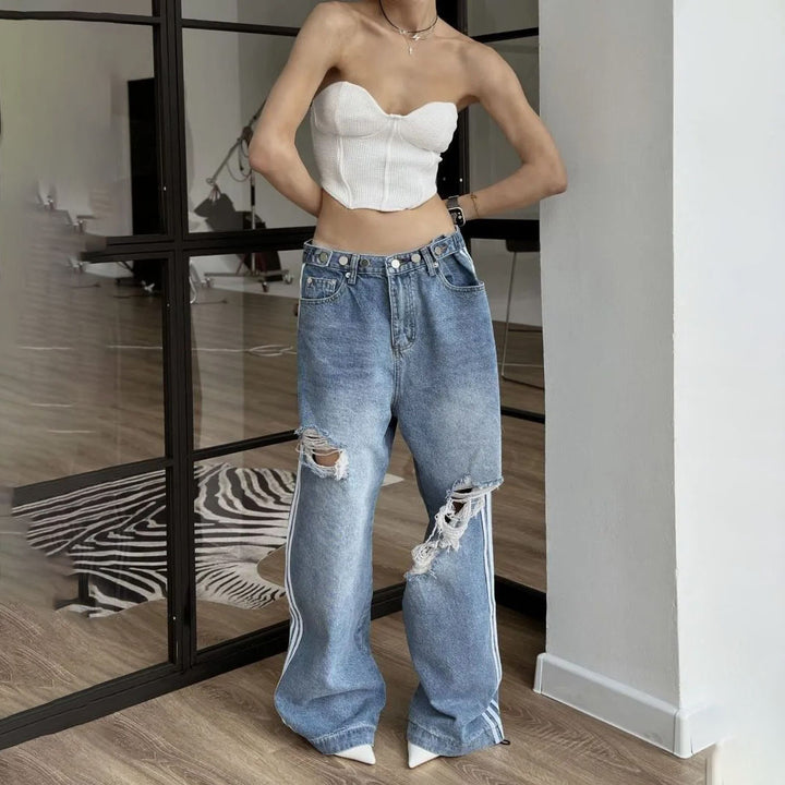 Damer avslappnade baggy-jeans med iögonfallande rivdetaljer Mirla-Eva Jonsson