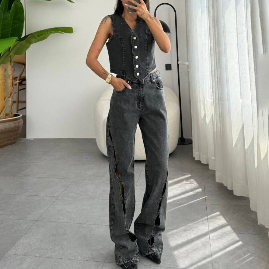 Damer avslappnade jeans med kreativa cut-out-detaljer Mirla-Eva Jonsson