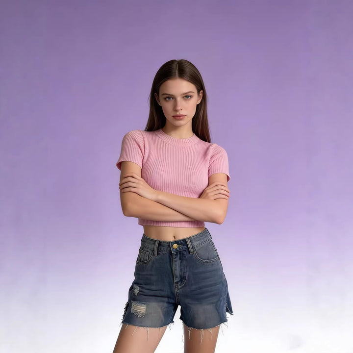 Damer avslappnade jeansshorts med fransiga avslutningar och sidoflik Mirla-Eva Jonsson