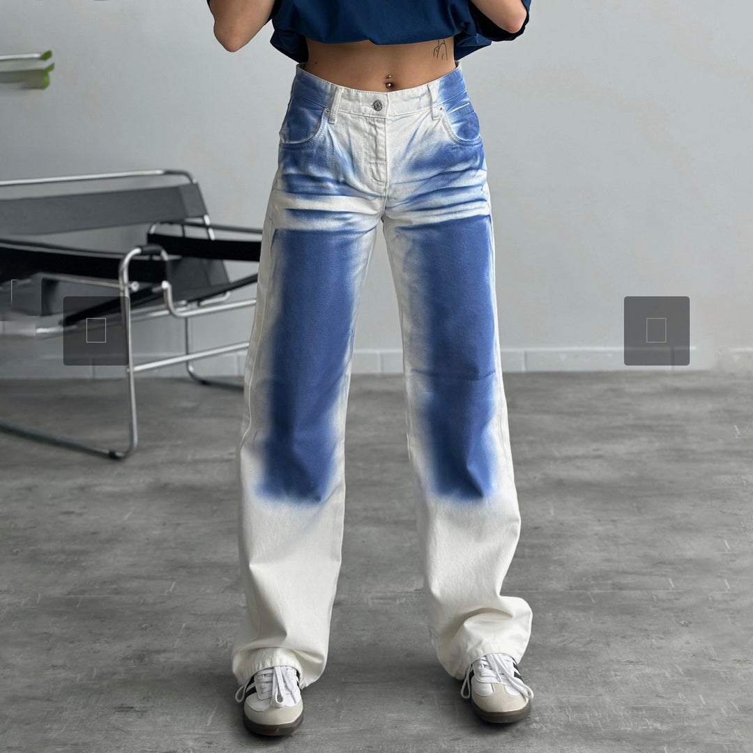 Damer avslappnade vida jeans med färgövergång Mirla-Eva Jonsson