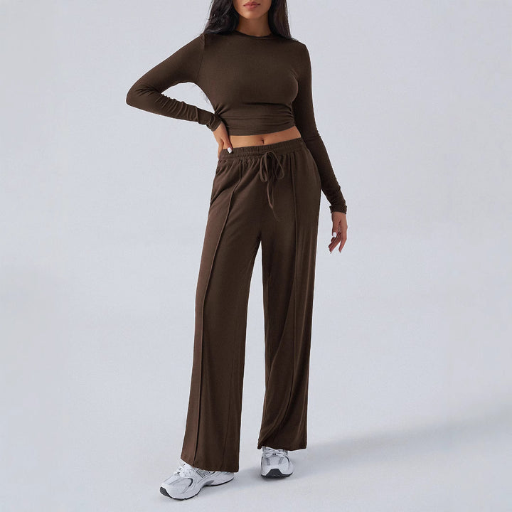 Damer avslappnat Lounge-set med långärmad cropped topp och bred midja Mirla-Eva Jonsson