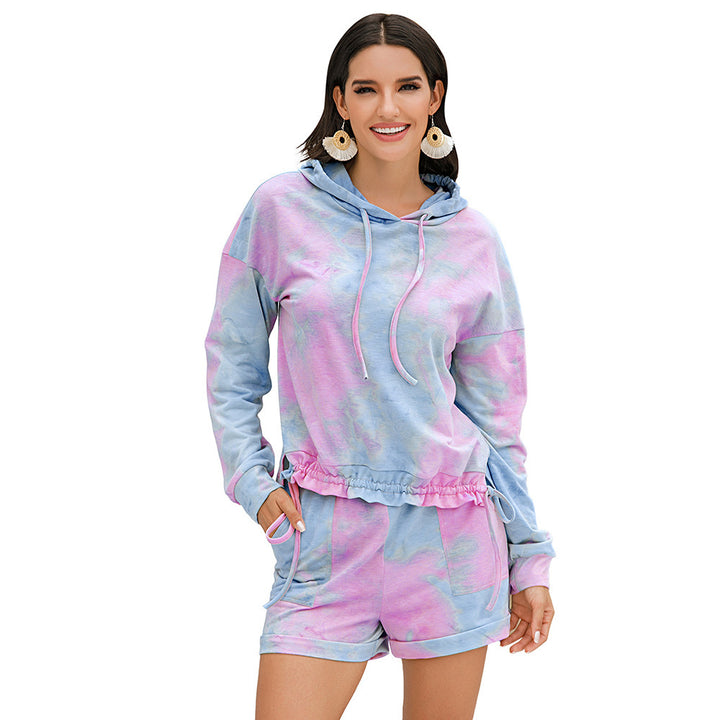 Damer avslappnat fritidsset med hoodie och shorts Eva Jonsson-Eva Jonsson