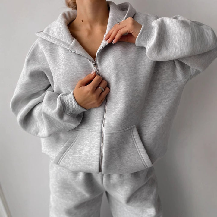 Damer avslappnat hoodie- och mjukisbyxor-set Eva Jonsson-Eva Jonsson