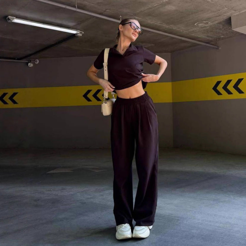 Damer avslappnat lounge-set med cropped topp och vida byxor Eva Jonsson-Eva Jonsson