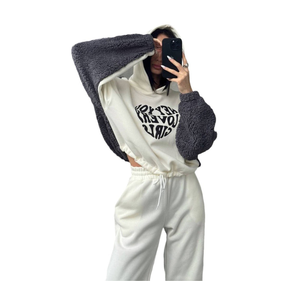 Damer avslappnat lounge-set med hoodie och joggers Mirla-Eva Jonsson