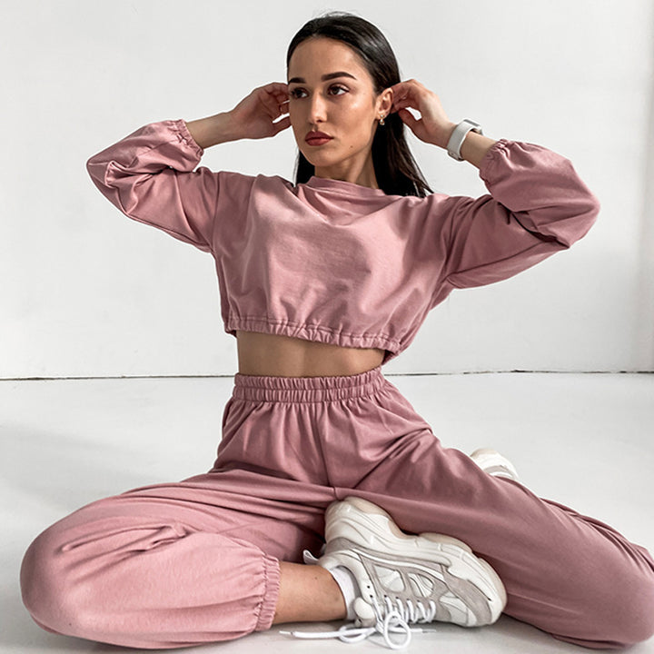 Damer avslappnat set med elastisk midja och cropped jacka Mirla-Eva Jonsson