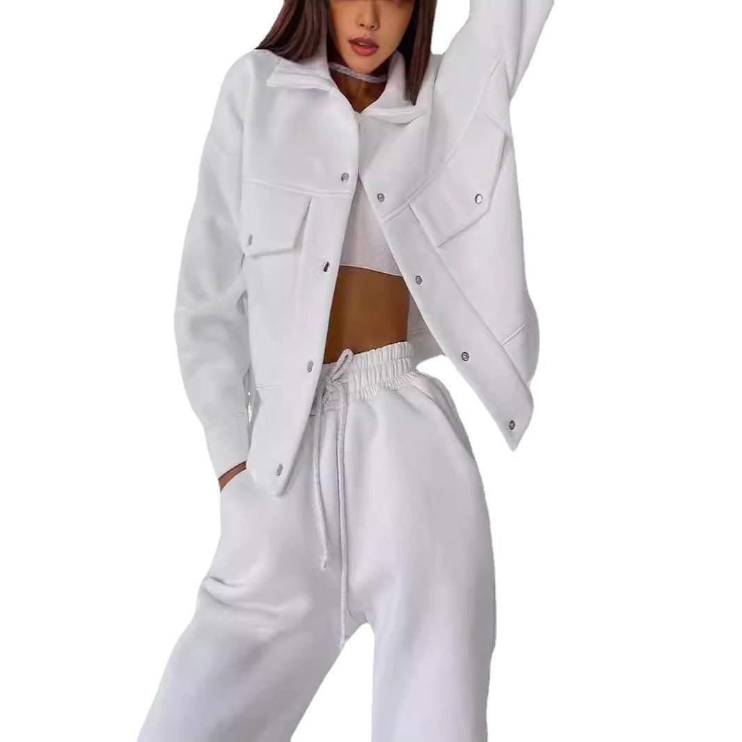 Damer avslappnat set med sweatshirt och joggingsbyxor Mirla-Eva Jonsson