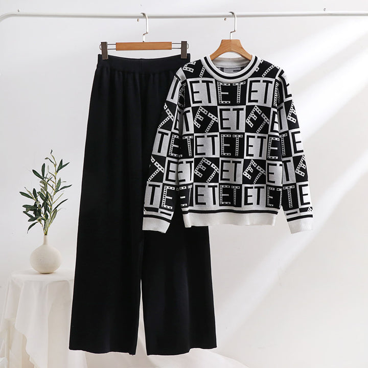 Damer avslappnat stickat loungewear-set med grafiskt mönster och lös passform Mirla-Eva Jonsson