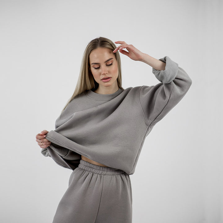 Damer avslappnat sweatpants-set med hög midja och breda ärmar Mirla-Eva Jonsson