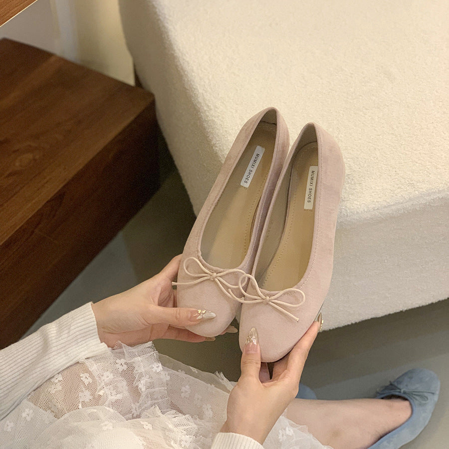 Damer ballerinaskor med raffinerad rosettaccent Mirla-Eva Jonsson