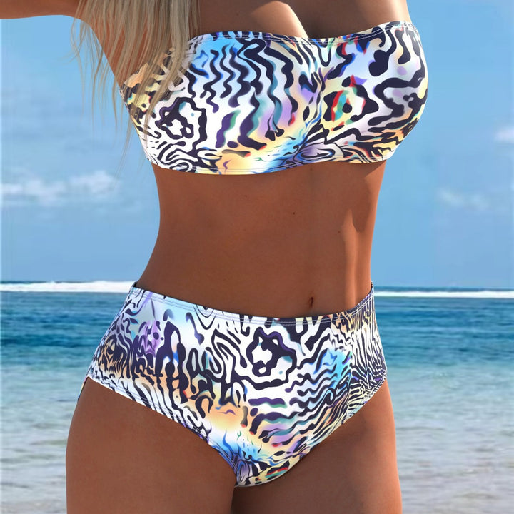 Damer bandeau bikini set med hög skärning och dynamiskt vågmönster Mirla-Eva Jonsson