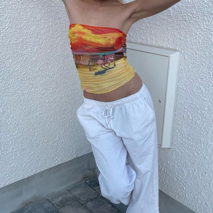Damer bandeau-top med färggtryckt, konstnärligt tryck och elastiskt material Mirla-Eva Jonsson