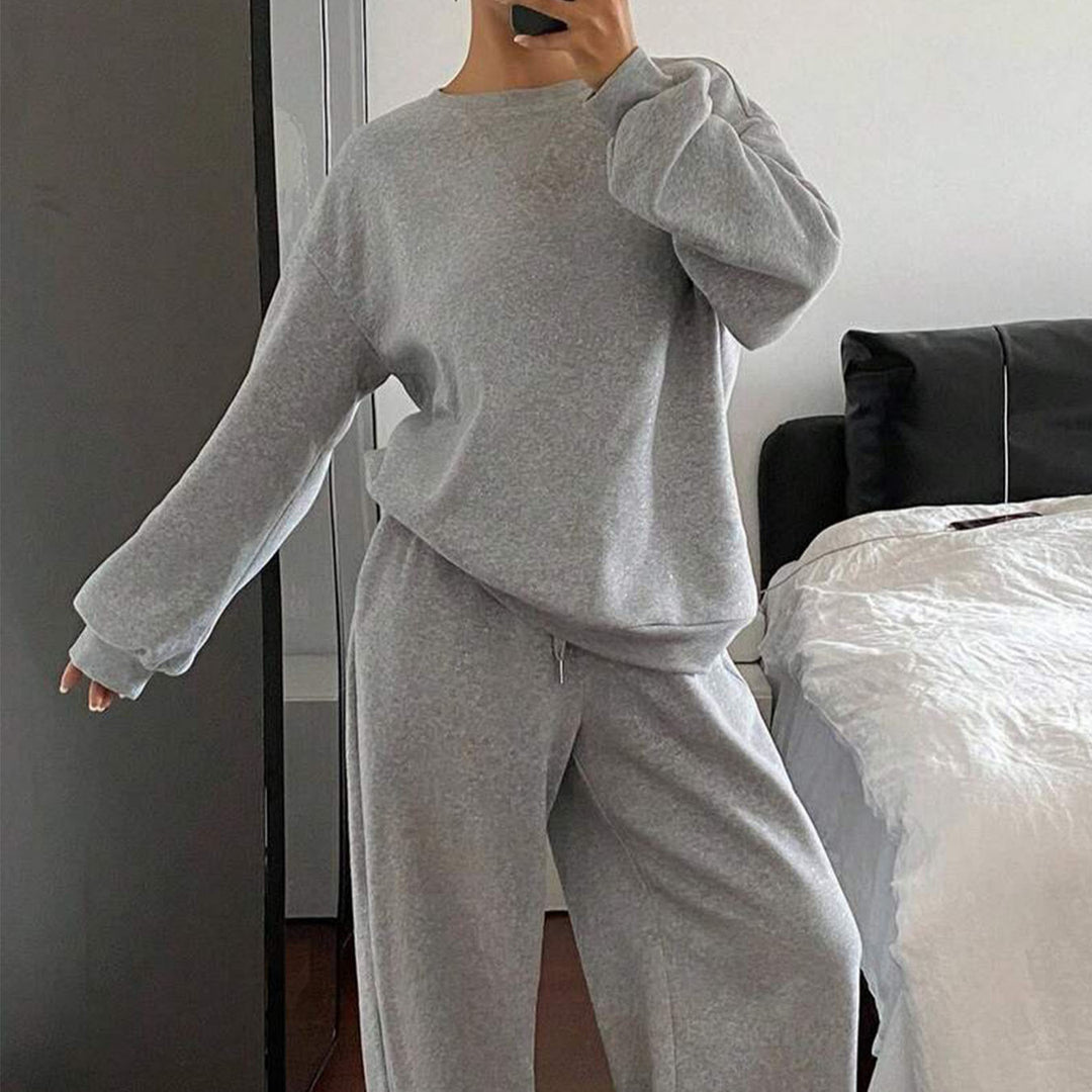 Damer bekväm fleece lounge set med lös passform Mirla-Eva Jonsson