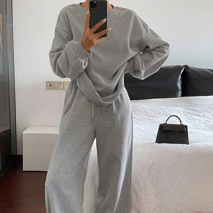 Damer bekväm fleece lounge set med lös passform Mirla-Eva Jonsson