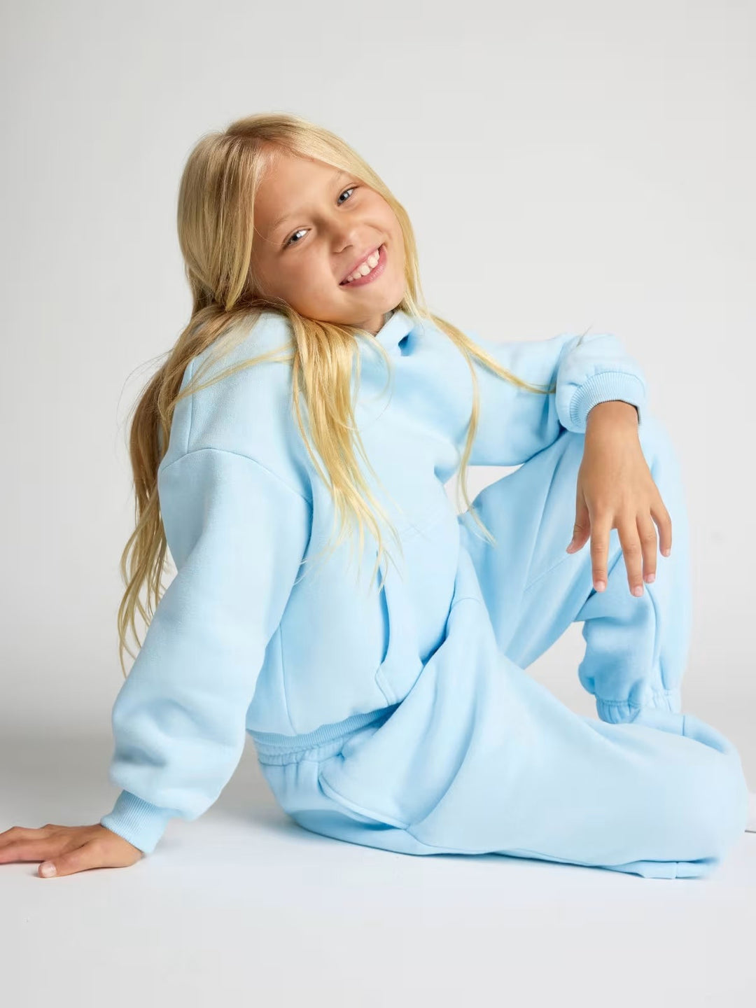 Damer bekväm hoodie med känguruficka Mirla-Eva Jonsson