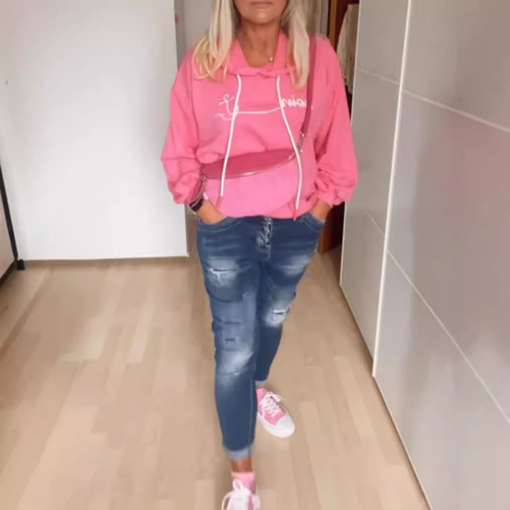 Damer bekväm hoodie med text Mirla-Eva Jonsson