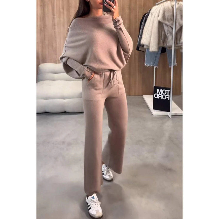 Damer bekväm loungewear i mjukt stickat material med lös passform Mirla-Eva Jonsson