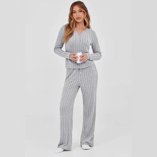 Damer bekväm pyjamas-set med långärmad överdel och vida byxor Mirla-Eva Jonsson