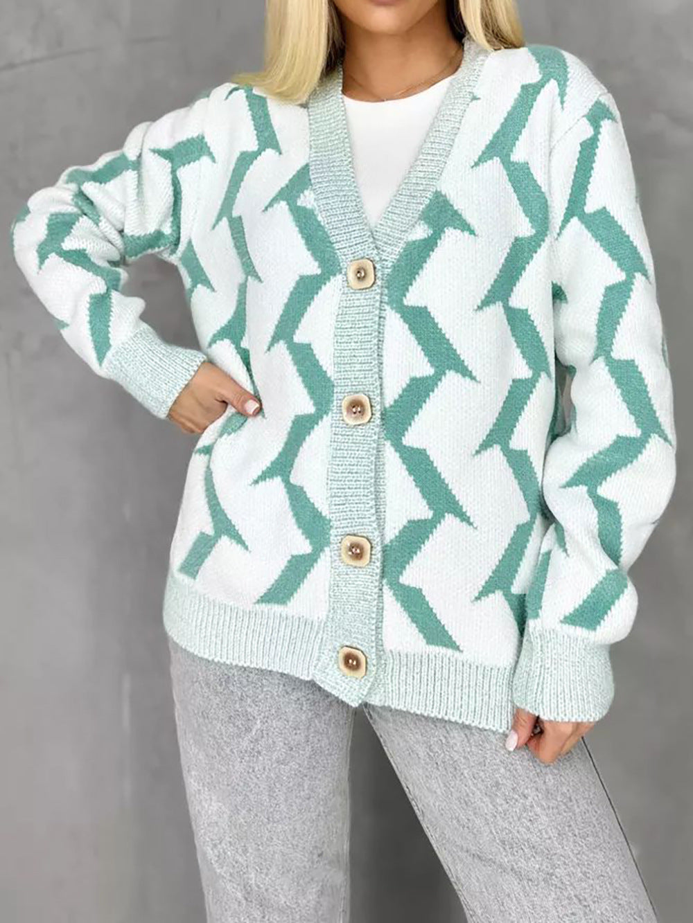 Damer bekväm stickad cardigan med modern blixtdesign och knäppning Mirla-Eva Jonsson