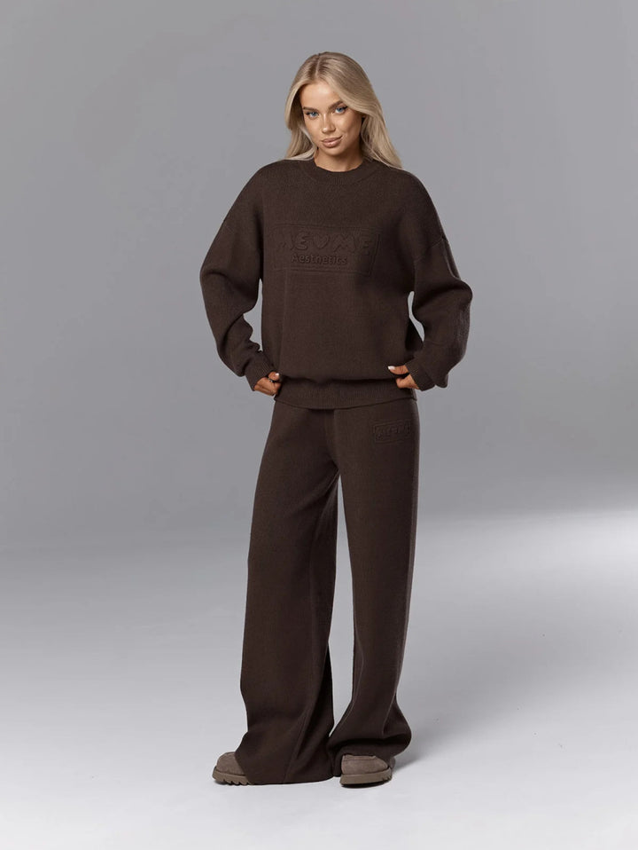 Damer bekväm stickad jumpsuit med lös passform och högkvalitativt hantverk Mirla-Eva Jonsson