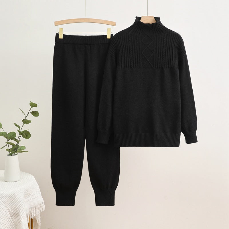 Damer bekväm stickad loungewear-set med hög krage och ribbad struktur Mirla-Eva Jonsson