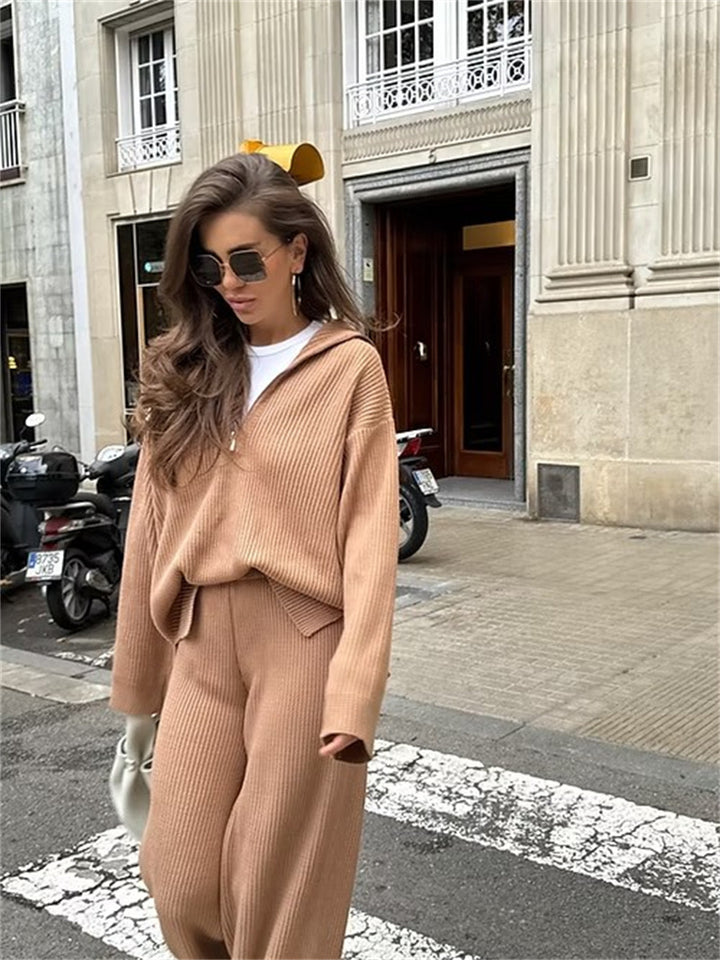 Damer bekväm stickad loungewear-set med huva och vid ben Mirla-Eva Jonsson