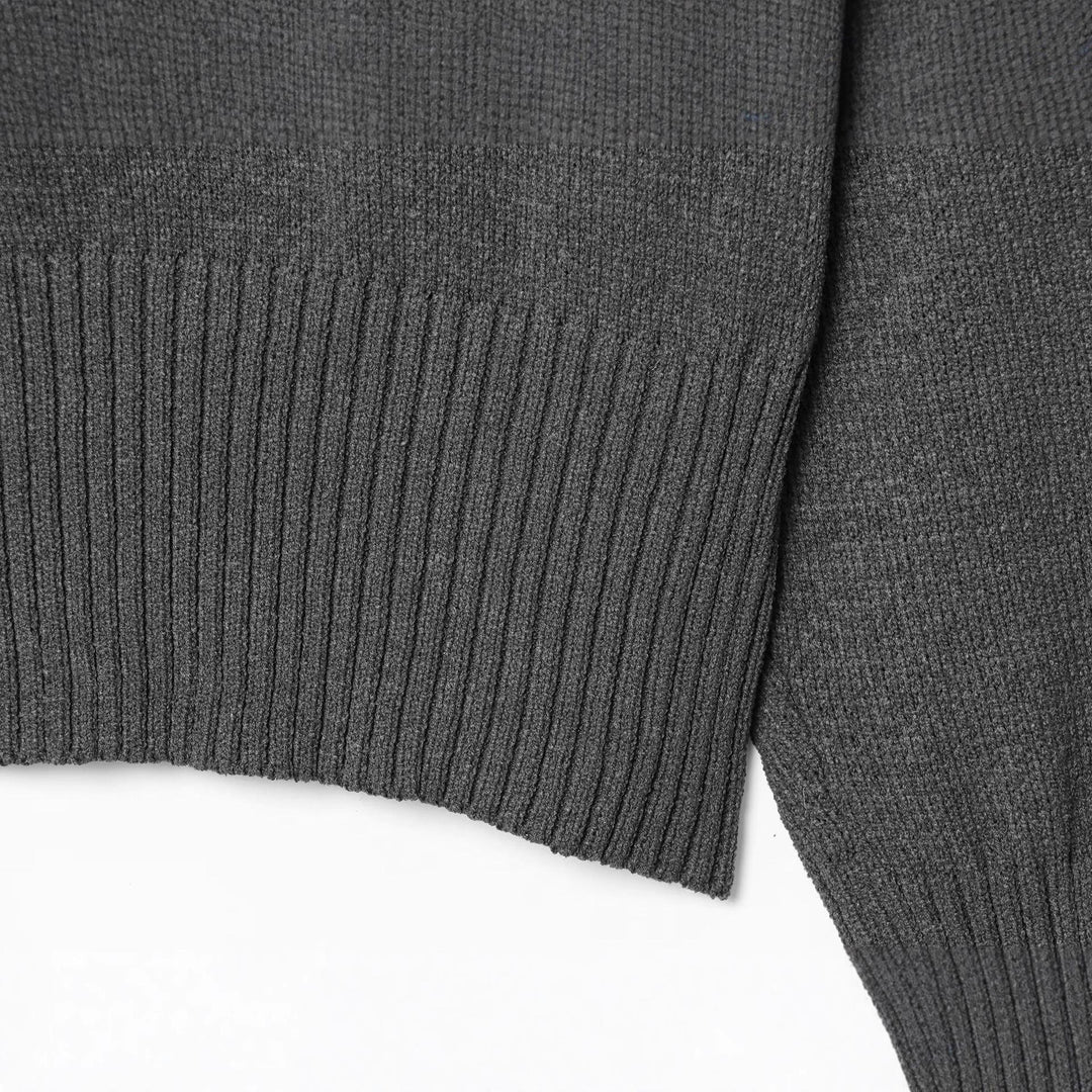 Damer bekväm stickad tröja med rymlig passform och eleganta ribbavslut Mirla-Eva Jonsson