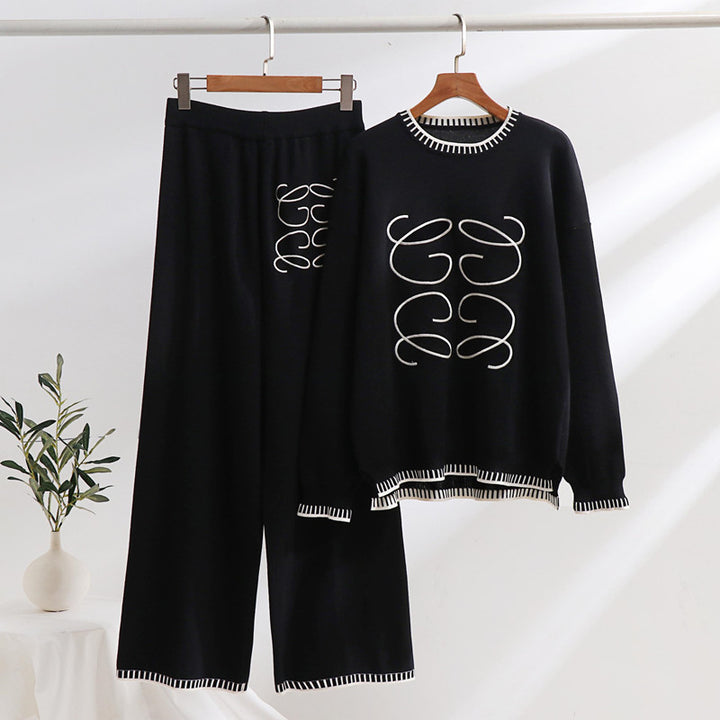 Damer bekväm sweatset med grafisk design och eleganta kontrastdetaljer Mirla-Eva Jonsson