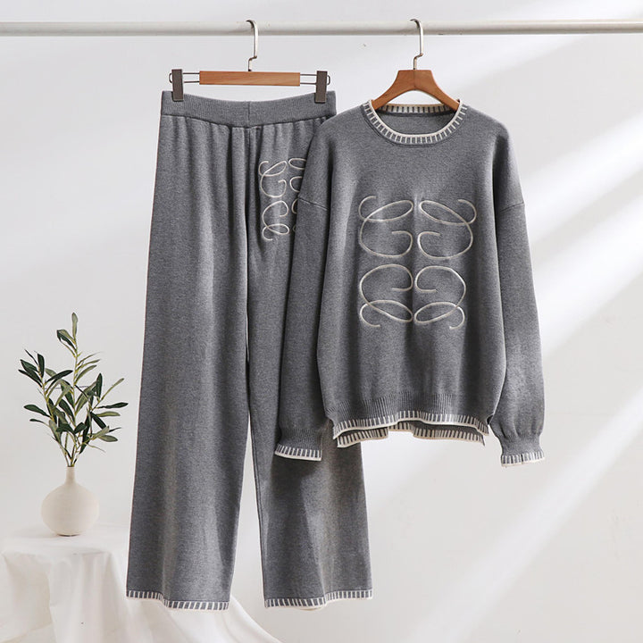 Damer bekväm sweatset med grafisk design och eleganta kontrastdetaljer Mirla-Eva Jonsson