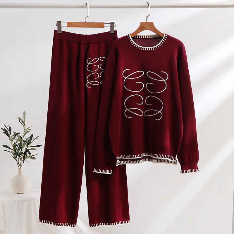 Damer bekväm sweatset med grafisk design och eleganta kontrastdetaljer Mirla-Eva Jonsson