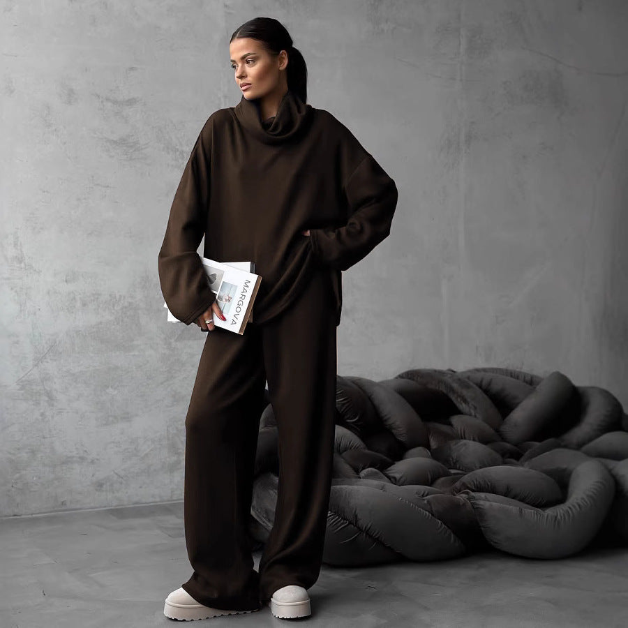 Damer bekvämt lounge-set med lös passform och hög krage Mirla-Eva Jonsson