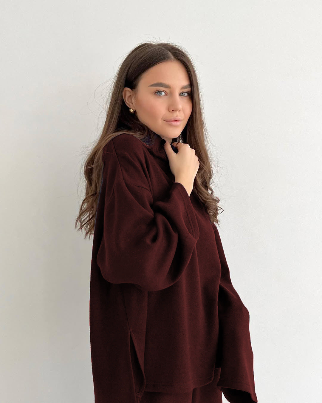 Damer bekvämt lounge-set med lös passform och hög krage Mirla-Eva Jonsson